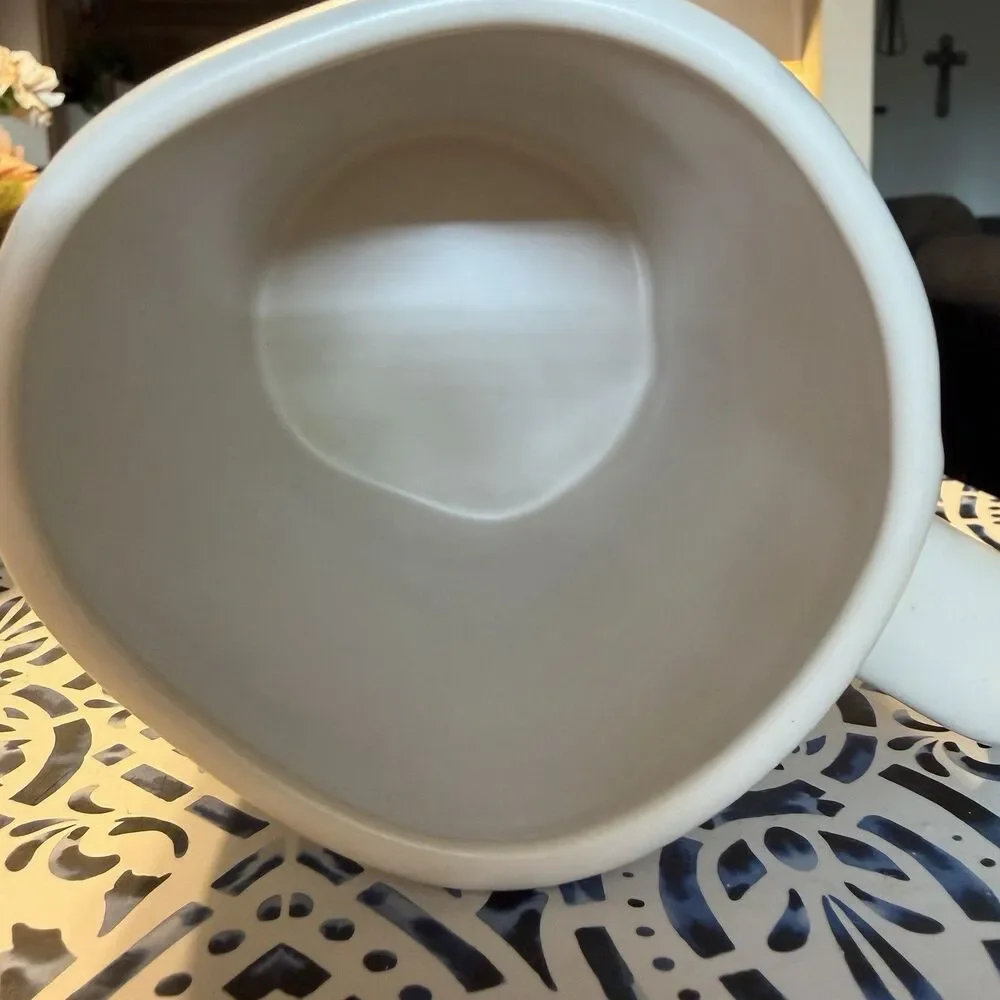 Rae Dunn QUEEN MOM Crown Mug White Ceramic Farmhouse Coffee Cup - Picture 4 of 10
